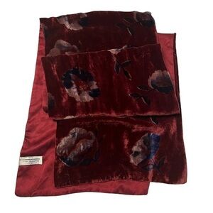 Elaine Gold For Collection XIIX Burgundy Velvet & Silk Floral Scarf ~54”x 10”